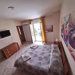 House Casavacanze *